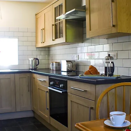 Tatil Evi Apple Tree *